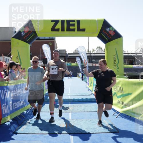 09.08.2026 - GEWOBA Citytriathlon Bremen Yannick Fuchs http://msf.ph/oto/9942046 09.08.2026 14:08:54 Ziel 677, 924, 1137 meine-sportfotos.de