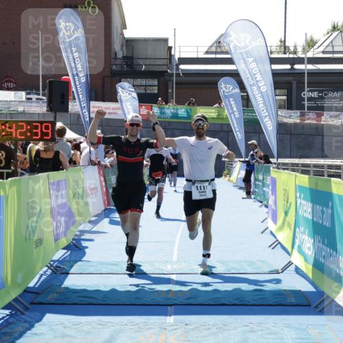 09.08.2026 - GEWOBA Citytriathlon Bremen Yannick Fuchs http://msf.ph/oto/9942061 09.08.2026 14:09:02 Ziel 647, 1111 meine-sportfotos.de