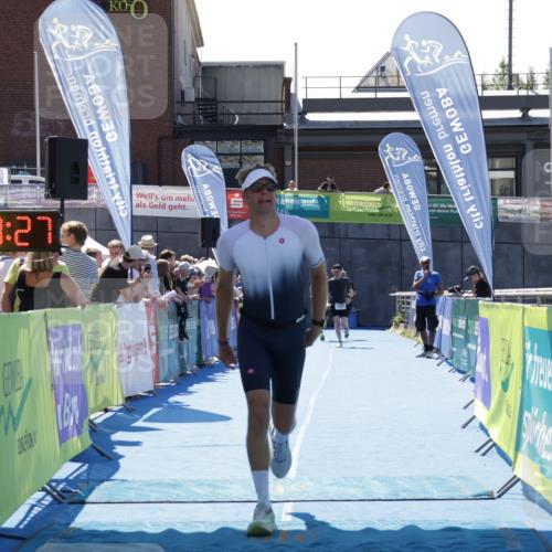 09.08.2026 - GEWOBA Citytriathlon Bremen Yannick Fuchs http://msf.ph/oto/9942110 09.08.2026 14:09:50 Ziel 791, 820 meine-sportfotos.de