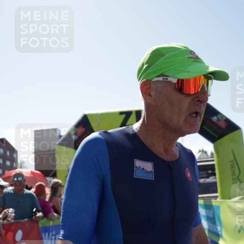 09.08.2026 - GEWOBA Citytriathlon Bremen Yannick Fuchs http://msf.ph/oto/9942179 09.08.2026 14:10:50 Ziel  meine-sportfotos.de