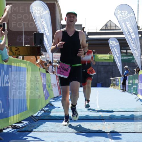 09.08.2026 - GEWOBA Citytriathlon Bremen Yannick Fuchs http://msf.ph/oto/9942206 09.08.2026 14:11:36 Ziel 914, 1008, 1008 meine-sportfotos.de
