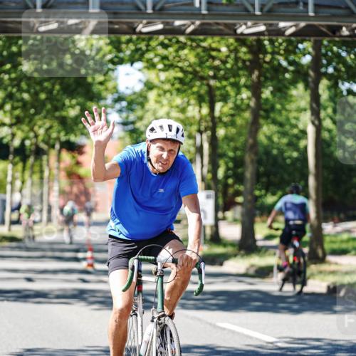 09.08.2026 - GEWOBA Citytriathlon Bremen Michael Burmester http://msf.ph/oto/9942251 09.08.2026 14:25:45 Radfahren 78, 140, 184, 445, 464 meine-sportfotos.de