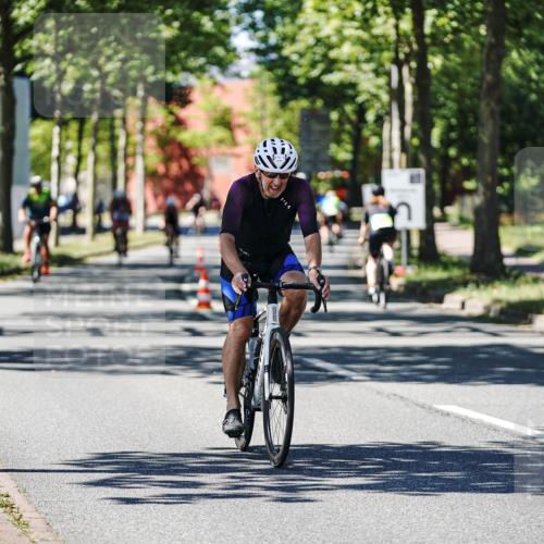 09.08.2026 - GEWOBA Citytriathlon Bremen Michael Burmester http://msf.ph/oto/9942279 09.08.2026 14:26:05 Radfahren 185, 189, 387, 392, 406, 474, 476, 506 meine-sportfotos.de
