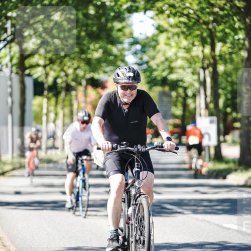 09.08.2026 - GEWOBA Citytriathlon Bremen Michael Burmester http://msf.ph/oto/9942298 09.08.2026 14:26:19 Radfahren 32, 51, 176, 366, 392, 459, 497, 506 meine-sportfotos.de