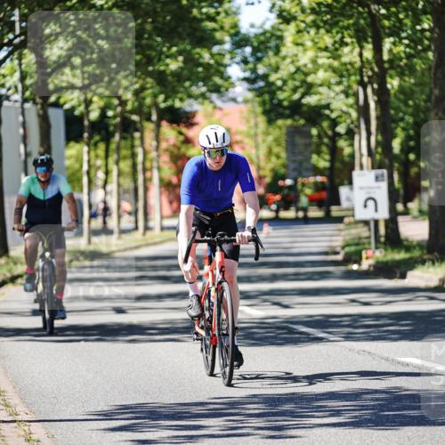 09.08.2026 - GEWOBA Citytriathlon Bremen Michael Burmester http://msf.ph/oto/9942322 09.08.2026 14:26:37 Radfahren 15, 16, 29, 32, 178, 408 meine-sportfotos.de
