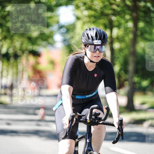 09.08.2026 - GEWOBA Citytriathlon Bremen Michael Burmester http://msf.ph/oto/9942337 09.08.2026 14:26:58 Radfahren 59, 156, 170, 427, 475, 484, 504 meine-sportfotos.de