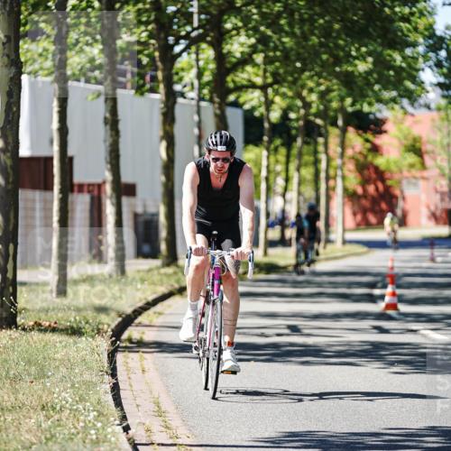09.08.2026 - GEWOBA Citytriathlon Bremen Michael Burmester http://msf.ph/oto/9942338 09.08.2026 14:27:03 Radfahren 1, 59, 156, 170, 427, 447, 461, 484 meine-sportfotos.de