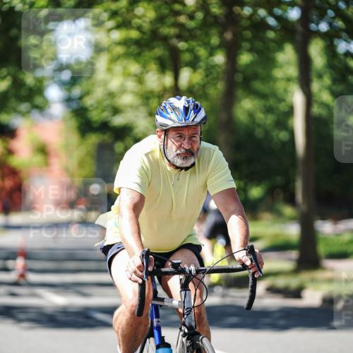 09.08.2026 - GEWOBA Citytriathlon Bremen Michael Burmester http://msf.ph/oto/9942356 09.08.2026 14:27:14 Radfahren 1, 59, 156, 427, 447, 461 meine-sportfotos.de