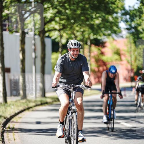 09.08.2026 - GEWOBA Citytriathlon Bremen Michael Burmester http://msf.ph/oto/9942377 09.08.2026 14:28:06 Radfahren 67, 72, 177, 331, 444 meine-sportfotos.de