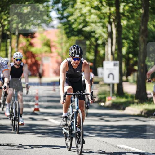 09.08.2026 - GEWOBA Citytriathlon Bremen Michael Burmester http://msf.ph/oto/9942427 09.08.2026 14:28:58 Radfahren 13, 33, 46, 68, 71, 84, 97, 109, 114, 117, 124, 129, 150, 162, 350, 498 meine-sportfotos.de