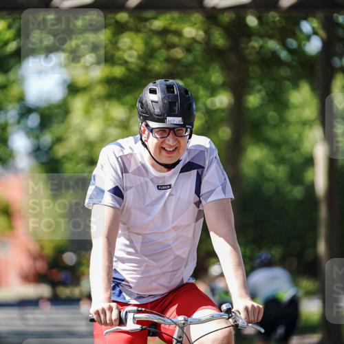 09.08.2026 - GEWOBA Citytriathlon Bremen Michael Burmester http://msf.ph/oto/9942477 09.08.2026 14:30:18 Radfahren 26, 79, 139, 169, 279, 304, 401, 407 meine-sportfotos.de