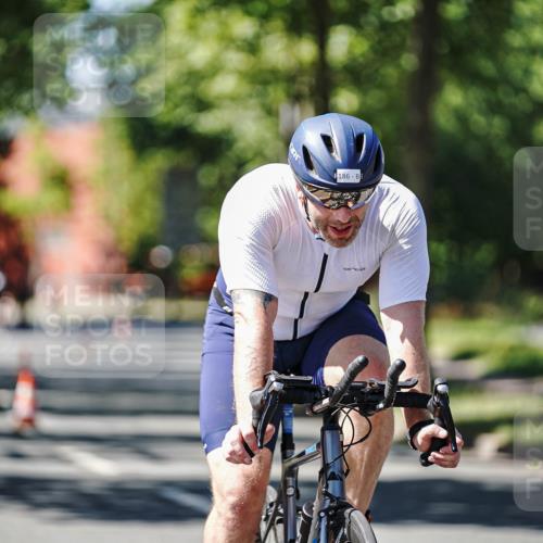 09.08.2026 - GEWOBA Citytriathlon Bremen Michael Burmester http://msf.ph/oto/9942507 09.08.2026 14:30:39 Radfahren 27, 36, 91, 105, 118, 128, 135, 159, 186, 200, 270, 374, 433 meine-sportfotos.de