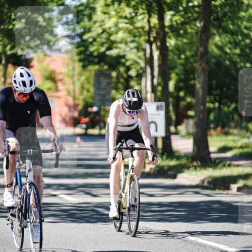 09.08.2026 - GEWOBA Citytriathlon Bremen Michael Burmester http://msf.ph/oto/9942519 09.08.2026 14:30:48 Radfahren 36, 45, 54, 60, 73, 91, 92, 105, 128, 135, 186, 200 meine-sportfotos.de