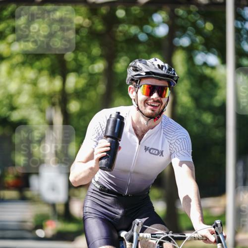 09.08.2026 - GEWOBA Citytriathlon Bremen Michael Burmester http://msf.ph/oto/9942536 09.08.2026 14:30:57 Radfahren 45, 54, 60, 73, 91, 92, 98, 105, 125, 200, 353 meine-sportfotos.de