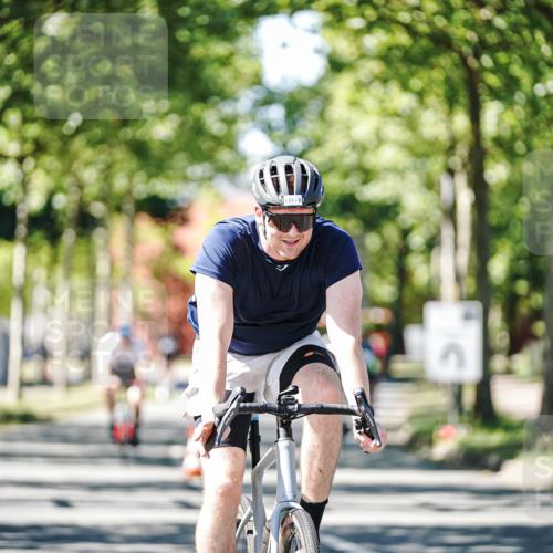 09.08.2026 - GEWOBA Citytriathlon Bremen Michael Burmester http://msf.ph/oto/9942573 09.08.2026 14:31:59 Radfahren 21, 126, 134, 151, 161, 254, 360 meine-sportfotos.de