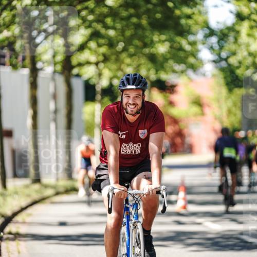 09.08.2026 - GEWOBA Citytriathlon Bremen Michael Burmester http://msf.ph/oto/9942596 09.08.2026 14:32:39 Radfahren 2, 22, 44, 76, 83, 396 meine-sportfotos.de