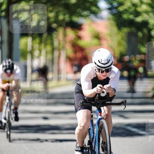 09.08.2026 - GEWOBA Citytriathlon Bremen Michael Burmester http://msf.ph/oto/9942616 09.08.2026 14:32:59 Radfahren 9, 19, 38, 148, 257, 302, 349 meine-sportfotos.de