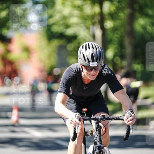 09.08.2026 - GEWOBA Citytriathlon Bremen Michael Burmester http://msf.ph/oto/9942626 09.08.2026 14:33:08 Radfahren 9, 19, 38, 148, 180, 257, 349, 354 meine-sportfotos.de