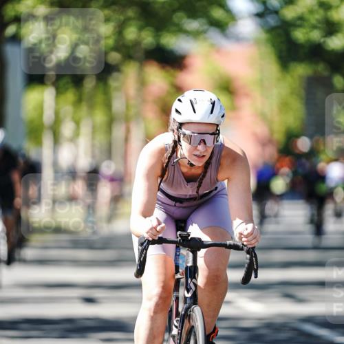 09.08.2026 - GEWOBA Citytriathlon Bremen Michael Burmester http://msf.ph/oto/9942629 09.08.2026 14:33:17 Radfahren 17, 19, 86, 158, 179, 180, 265, 354, 395 meine-sportfotos.de