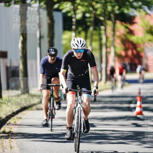 09.08.2026 - GEWOBA Citytriathlon Bremen Michael Burmester http://msf.ph/oto/9942632 09.08.2026 14:33:19 Radfahren 17, 86, 158, 179, 180, 265, 354, 395 meine-sportfotos.de