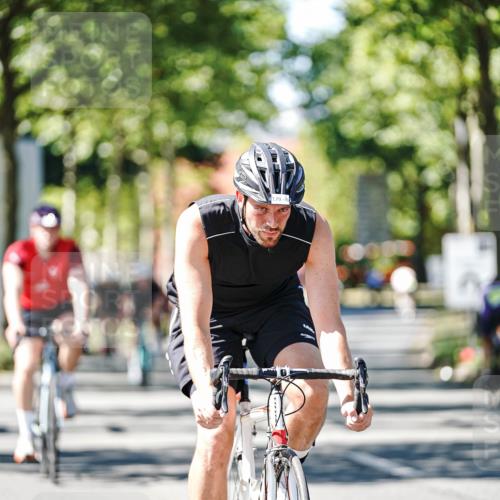 09.08.2026 - GEWOBA Citytriathlon Bremen Michael Burmester http://msf.ph/oto/9942648 09.08.2026 14:33:27 Radfahren 17, 86, 158, 179, 180, 232, 263, 265, 308, 395 meine-sportfotos.de