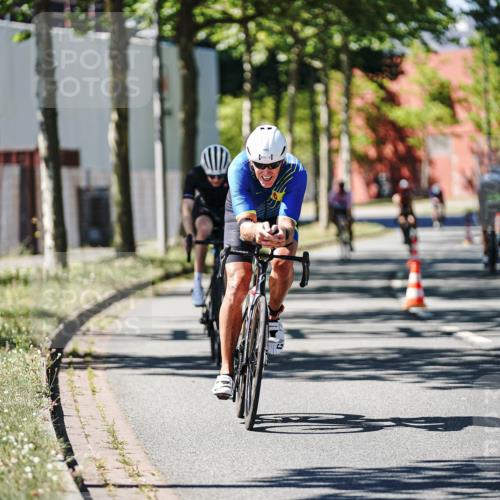 09.08.2026 - GEWOBA Citytriathlon Bremen Michael Burmester http://msf.ph/oto/9942664 09.08.2026 14:33:36 Radfahren 17, 38, 74, 82, 146, 179, 218, 232, 263, 308, 371, 470 meine-sportfotos.de