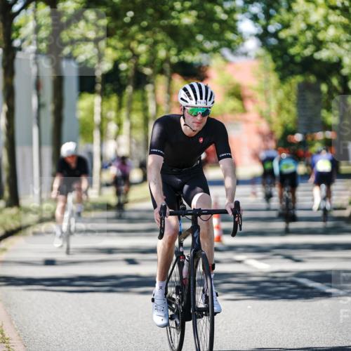 09.08.2026 - GEWOBA Citytriathlon Bremen Michael Burmester http://msf.ph/oto/9942670 09.08.2026 14:33:37 Radfahren 17, 38, 74, 82, 146, 218, 232, 263, 308, 371, 470 meine-sportfotos.de