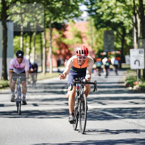 09.08.2026 - GEWOBA Citytriathlon Bremen Michael Burmester http://msf.ph/oto/9942678 09.08.2026 14:33:41 Radfahren 38, 74, 82, 146, 218, 232, 263, 308, 371, 470 meine-sportfotos.de