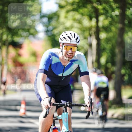 09.08.2026 - GEWOBA Citytriathlon Bremen Michael Burmester http://msf.ph/oto/9942732 09.08.2026 14:34:38 Radfahren 182, 217, 457 meine-sportfotos.de