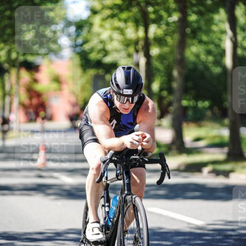 09.08.2026 - GEWOBA Citytriathlon Bremen Michael Burmester http://msf.ph/oto/9942761 09.08.2026 14:35:08 Radfahren 20, 37, 192, 220, 236, 260, 284, 351, 362, 404 meine-sportfotos.de
