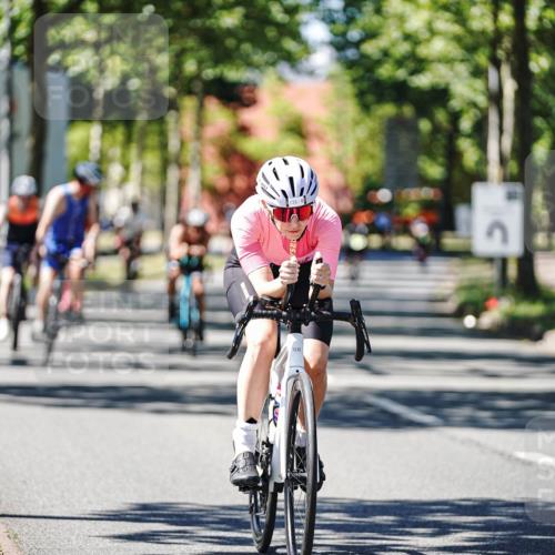 09.08.2026 - GEWOBA Citytriathlon Bremen Michael Burmester http://msf.ph/oto/9942800 09.08.2026 14:35:37 Radfahren 14, 47, 57, 121, 147, 205, 271, 286, 325, 363, 364, 370, 403, 453, 462, 466, 527 meine-sportfotos.de
