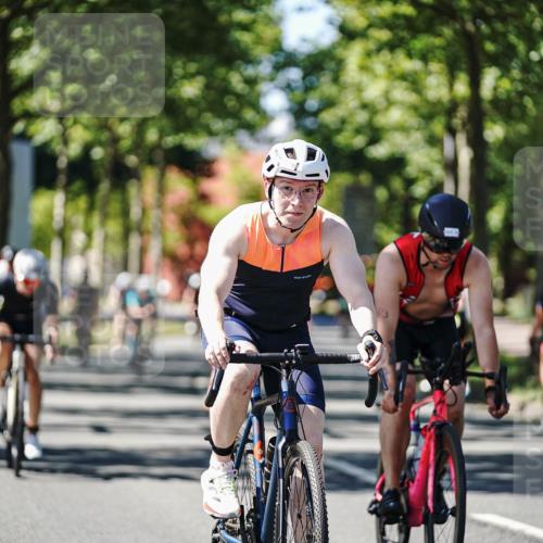 09.08.2026 - GEWOBA Citytriathlon Bremen Michael Burmester http://msf.ph/oto/9942806 09.08.2026 14:35:39 Radfahren 14, 47, 147, 205, 271, 286, 325, 334, 363, 364, 370, 403, 453, 462, 466, 527 meine-sportfotos.de