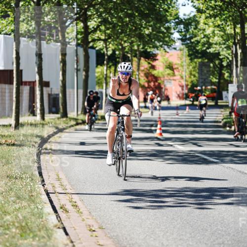 09.08.2026 - GEWOBA Citytriathlon Bremen Michael Burmester http://msf.ph/oto/9943020 09.08.2026 14:38:19 Radfahren 173, 190, 266, 277, 289, 297, 314, 319, 324, 330, 402, 431 meine-sportfotos.de