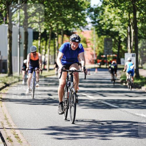 09.08.2026 - GEWOBA Citytriathlon Bremen Michael Burmester http://msf.ph/oto/9943032 09.08.2026 14:38:26 Radfahren 173, 190, 249, 277, 289, 324, 352, 402, 417, 431 meine-sportfotos.de