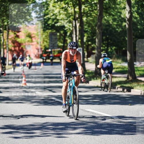 09.08.2026 - GEWOBA Citytriathlon Bremen Michael Burmester http://msf.ph/oto/9943269 09.08.2026 14:42:00 Radfahren 138, 262, 381, 397, 424, 437, 441, 467, 468 meine-sportfotos.de