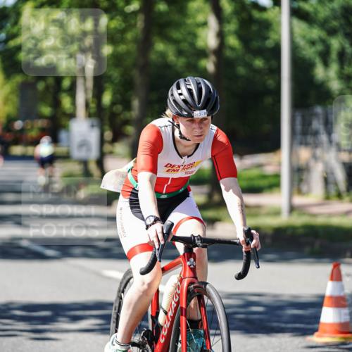 09.08.2026 - GEWOBA Citytriathlon Bremen Michael Burmester http://msf.ph/oto/9943275 09.08.2026 14:42:03 Radfahren 214, 252, 262, 381, 397, 424, 437, 441, 467, 468 meine-sportfotos.de