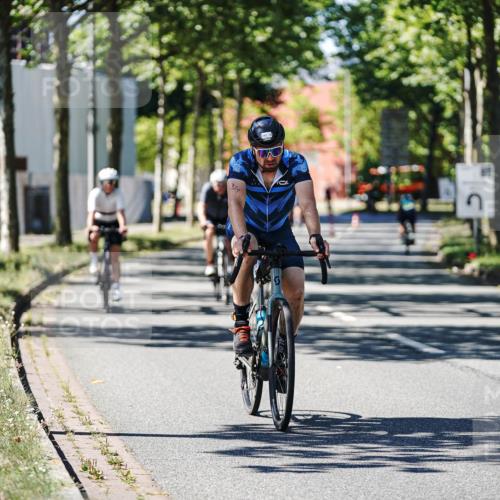 09.08.2026 - GEWOBA Citytriathlon Bremen Michael Burmester http://msf.ph/oto/9943277 09.08.2026 14:42:05 Radfahren 214, 252, 262, 379, 381, 397, 424, 437, 441, 467, 468 meine-sportfotos.de