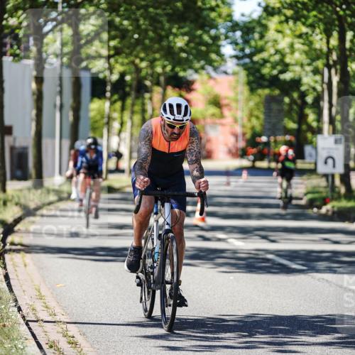 09.08.2026 - GEWOBA Citytriathlon Bremen Michael Burmester http://msf.ph/oto/9943283 09.08.2026 14:42:13 Radfahren 214, 252, 299, 379, 381, 397, 441, 467 meine-sportfotos.de