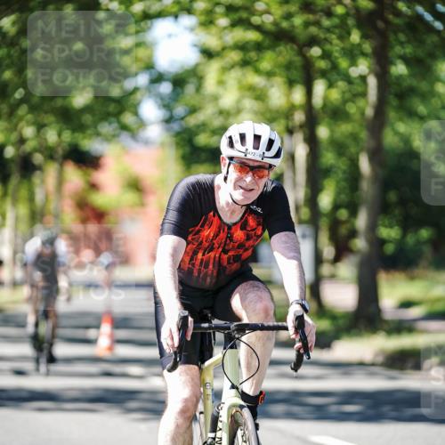 09.08.2026 - GEWOBA Citytriathlon Bremen Michael Burmester http://msf.ph/oto/9943316 09.08.2026 14:43:02 Radfahren 375, 426, 472, 525 meine-sportfotos.de