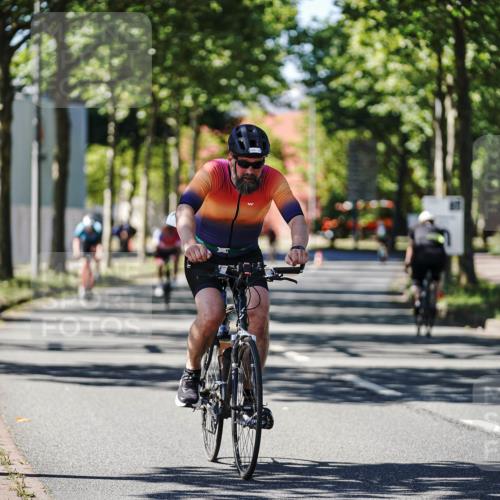 09.08.2026 - GEWOBA Citytriathlon Bremen Michael Burmester http://msf.ph/oto/9943322 09.08.2026 14:43:08 Radfahren 201, 375, 426, 430, 480, 525 meine-sportfotos.de