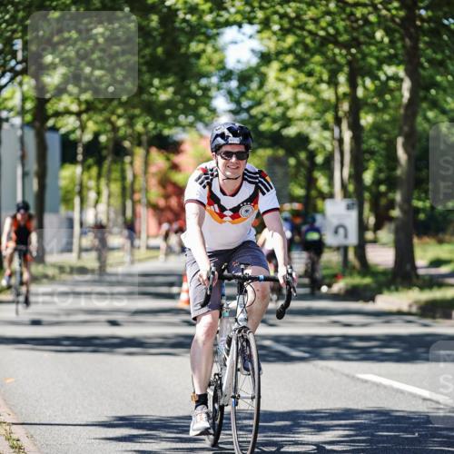 09.08.2026 - GEWOBA Citytriathlon Bremen Michael Burmester http://msf.ph/oto/9943333 09.08.2026 14:43:22 Radfahren 194, 201, 361, 430, 432, 436, 463, 480 meine-sportfotos.de