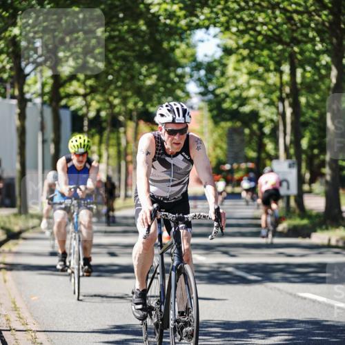09.08.2026 - GEWOBA Citytriathlon Bremen Michael Burmester http://msf.ph/oto/9943341 09.08.2026 14:43:29 Radfahren 194, 275, 361, 432, 436, 463, 489, 494 meine-sportfotos.de