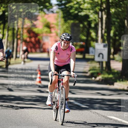 09.08.2026 - GEWOBA Citytriathlon Bremen Michael Burmester http://msf.ph/oto/9943380 09.08.2026 14:44:20 Radfahren 107, 191, 245, 303, 318, 478, 502 meine-sportfotos.de
