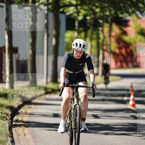 09.08.2026 - GEWOBA Citytriathlon Bremen Michael Burmester http://msf.ph/oto/9943393 09.08.2026 14:44:29 Radfahren 191, 245, 318, 478, 495 meine-sportfotos.de