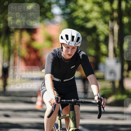 09.08.2026 - GEWOBA Citytriathlon Bremen Michael Burmester http://msf.ph/oto/9943394 09.08.2026 14:44:30 Radfahren 191, 245, 478, 495 meine-sportfotos.de