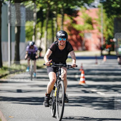 09.08.2026 - GEWOBA Citytriathlon Bremen Michael Burmester http://msf.ph/oto/9943397 09.08.2026 14:44:50 Radfahren 259, 486 meine-sportfotos.de