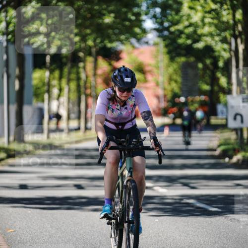 09.08.2026 - GEWOBA Citytriathlon Bremen Michael Burmester http://msf.ph/oto/9943402 09.08.2026 14:44:53 Radfahren 259, 486 meine-sportfotos.de