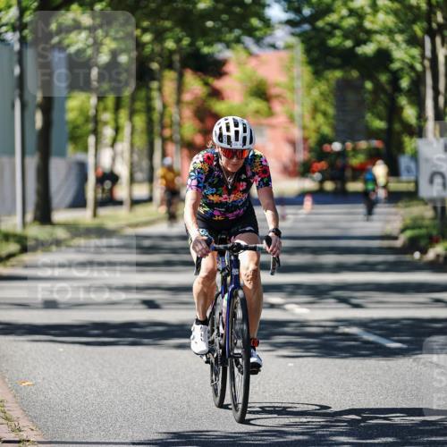 09.08.2026 - GEWOBA Citytriathlon Bremen Michael Burmester http://msf.ph/oto/9943405 09.08.2026 14:45:18 Radfahren 166, 219, 296, 476, 514 meine-sportfotos.de