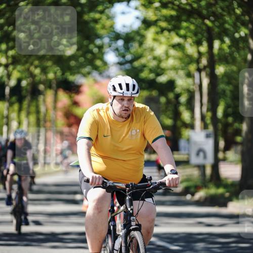 09.08.2026 - GEWOBA Citytriathlon Bremen Michael Burmester http://msf.ph/oto/9943413 09.08.2026 14:45:27 Radfahren 166, 219, 296, 380, 474, 476, 499, 514 meine-sportfotos.de