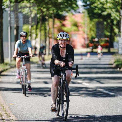 09.08.2026 - GEWOBA Citytriathlon Bremen Michael Burmester http://msf.ph/oto/9943420 09.08.2026 14:45:32 Radfahren 166, 219, 296, 380, 460, 474, 476, 499, 505 meine-sportfotos.de